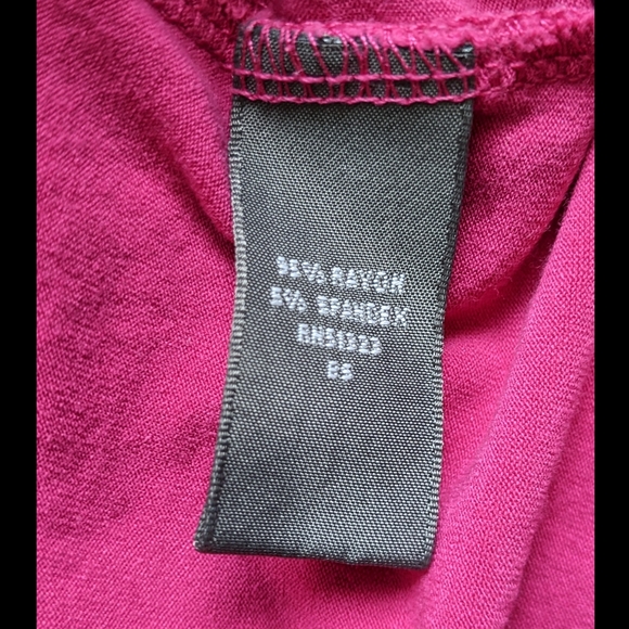 MAKE OFFER: Josephine Chaus Fuschia Pink Gathered Tank Blouse - Picture 15 of 16